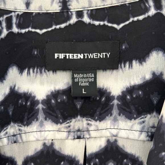 Fifteen Twenty Black and white silk blend blouse size L. - Picture 4 of 5